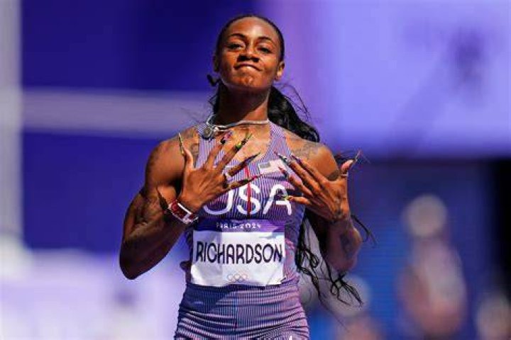 Latest on Sha'Carri Richardson height News Pictures, Music November